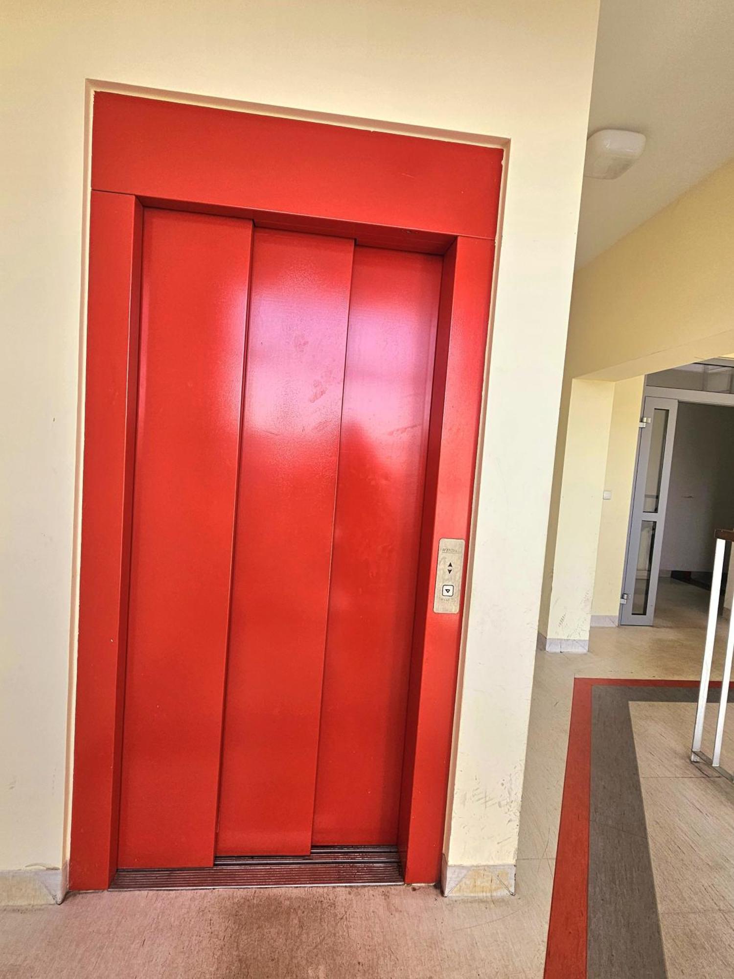 Apartament Kokpit ピワ エクステリア 写真